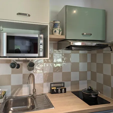 Apartment Dans